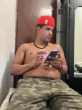 bigdick211292 webcam