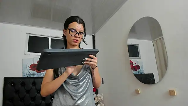 pinky_f00x webcam