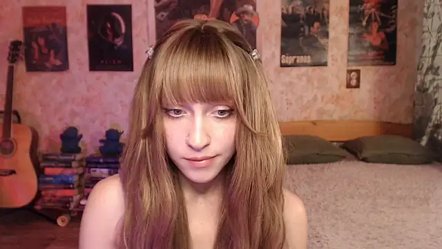 Friendly_Ellie webcam