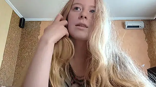 KateVibe_01 webcam