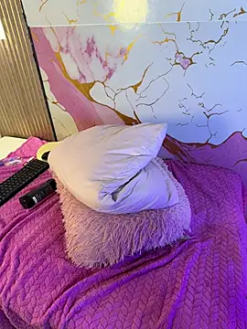 woo_isdaphne (F young) - MASSAGE WITH OIL ON MY ASS