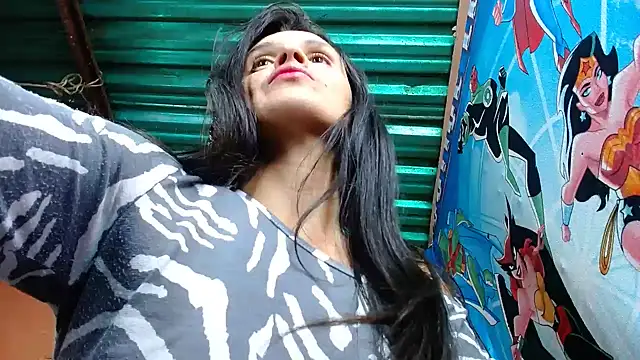 chandra_haraa (F milf) - open ass hole