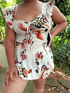 Lily_Henry webcam