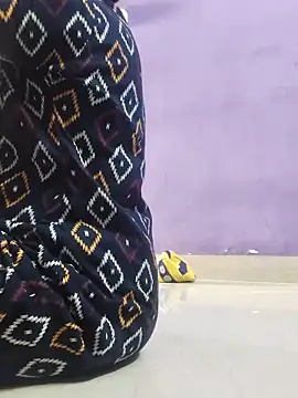 yamini1431 webcam