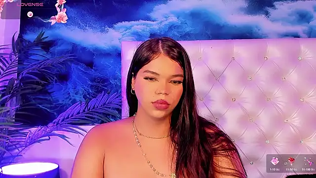 Keira_Fox31 webcam