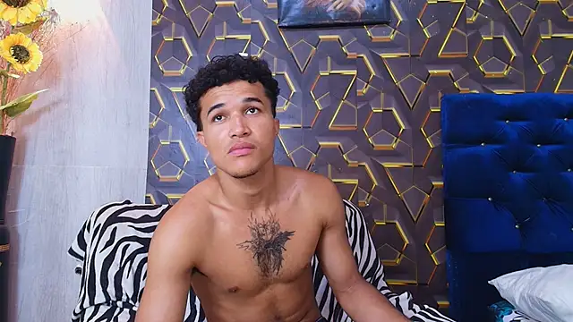 fire_drako_ (M twink) - show cum  😈🥵🥵