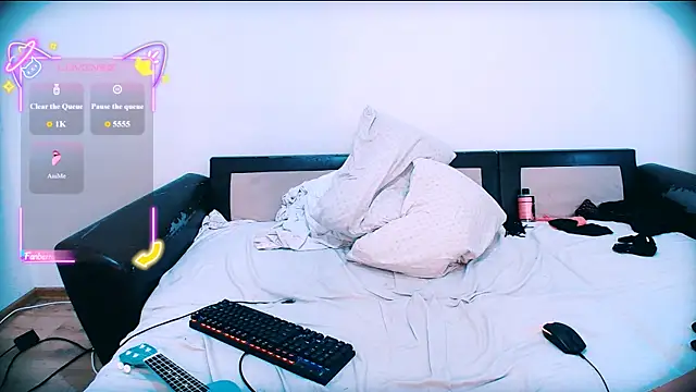 Littlepinkcat webcam