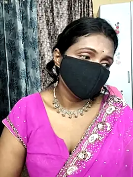 Hotty_Kavita webcam