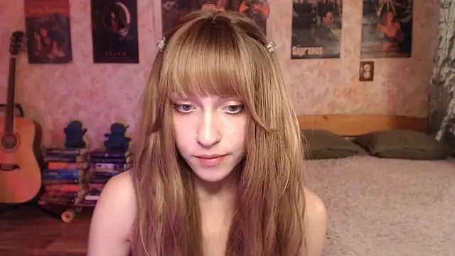 Friendly_Ellie webcam