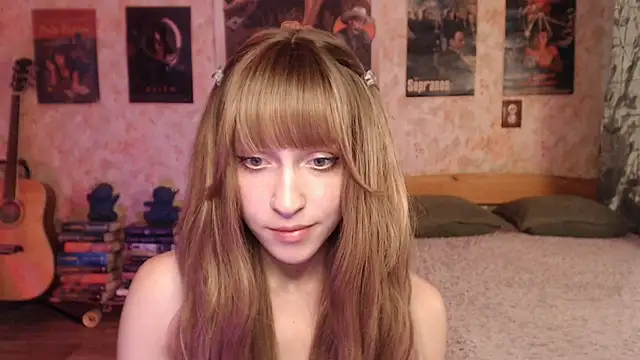 Friendly_Ellie webcam