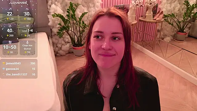 EllieGarson webcam