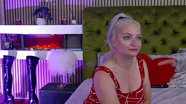 LadyTouch webcam