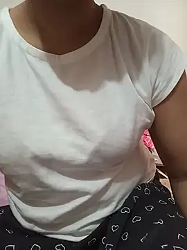 Tanha18 webcam