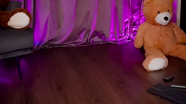 ZariaaVera webcam