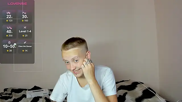 Stacey_Brow webcam
