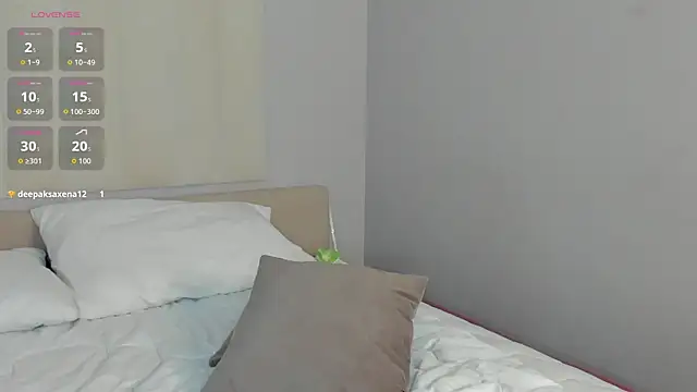 LunaaBee webcam