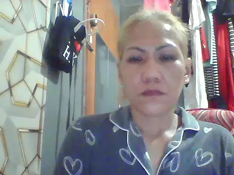 pinayheartaker webcam