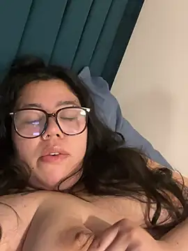 Xasianxbiggiexbabyxoxo444 webcam