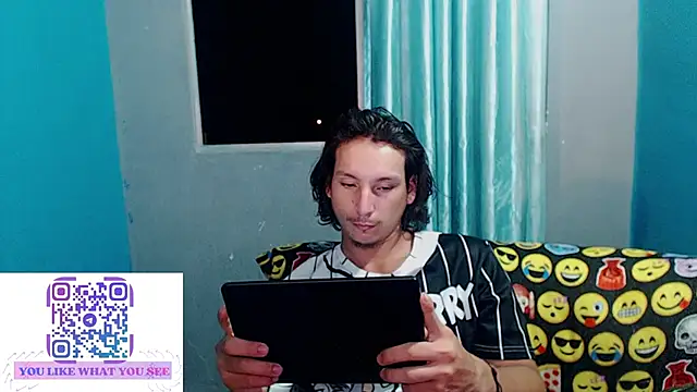 MrKingsaintx webcam