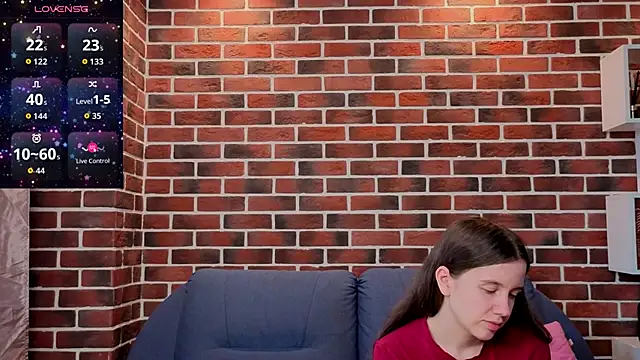 MyrtaMcclaney webcam