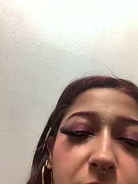 LilithMonetthe webcam