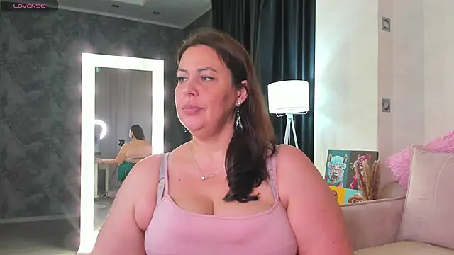 Adel_Williams webcam