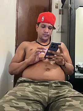 bigdick211292 webcam
