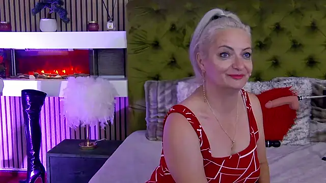 LadyTouch webcam