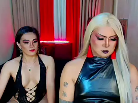 Wildest_Slave_Huntress webcam