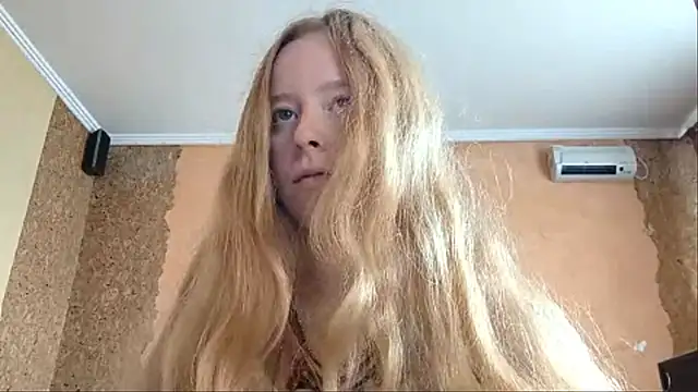 KateVibe_01 webcam
