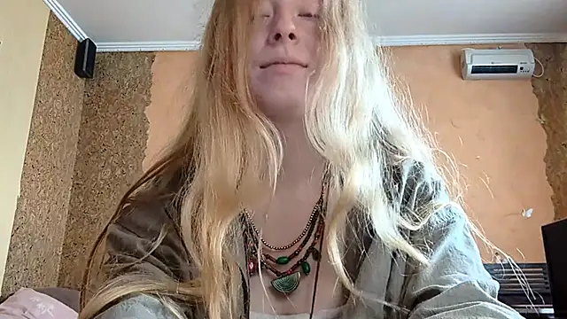 KateVibe_01 webcam