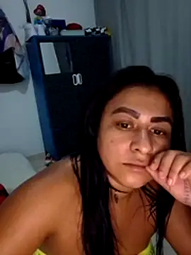 Scarlet_01_ webcam