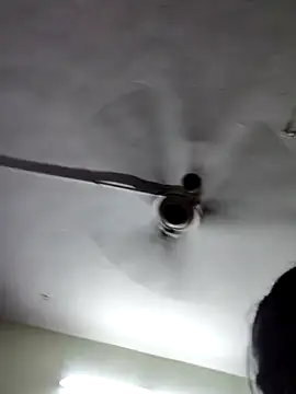 yamini1431 webcam