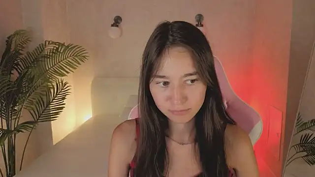 Nicole_Brownie webcam