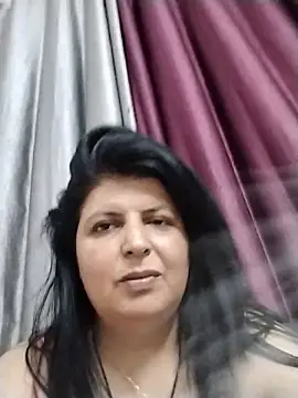 Jann_Riya333 live cam on StripChat