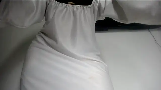 Fox_Loves webcam