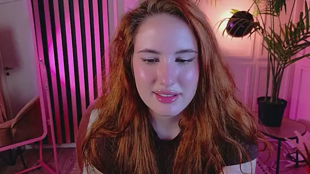 ChloeAster webcam