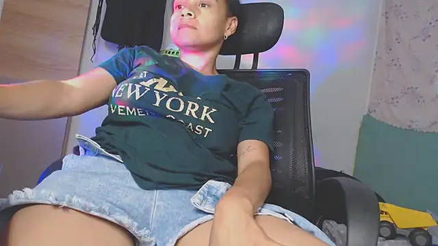 shayna_cute webcam