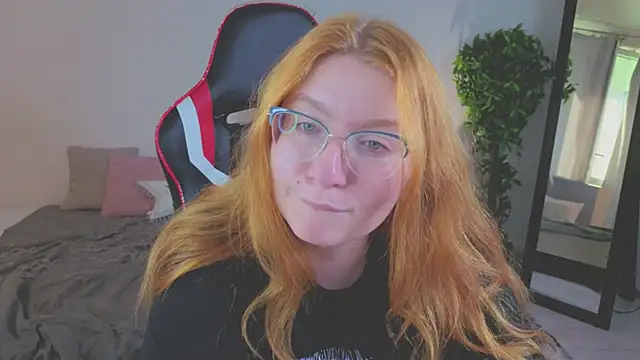 AliceBrightside webcam