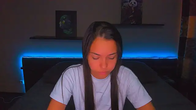 AlexaBarkley webcam
