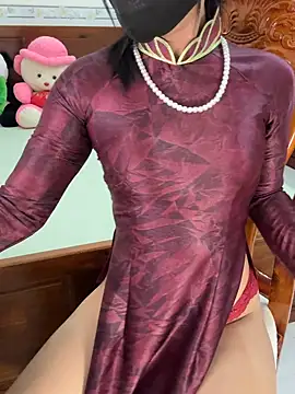 ___erin___ (F milf) - Body oil