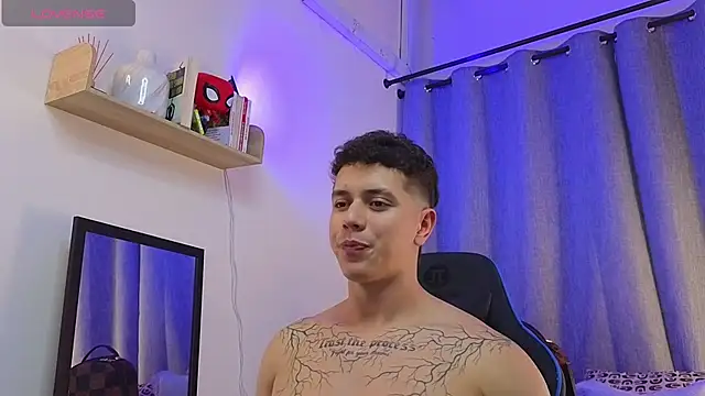 ashton_hils (M young) - SUCK MY ASS
