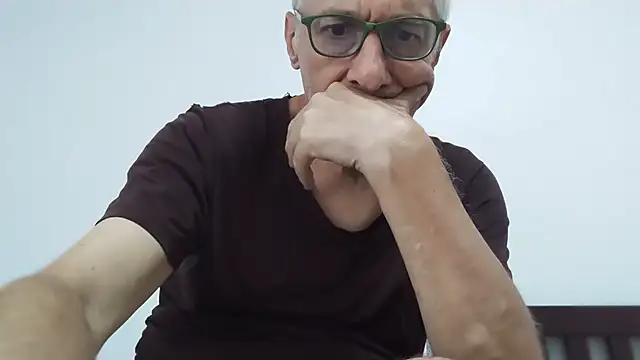 BIGUNCUTHARDCOCK webcam