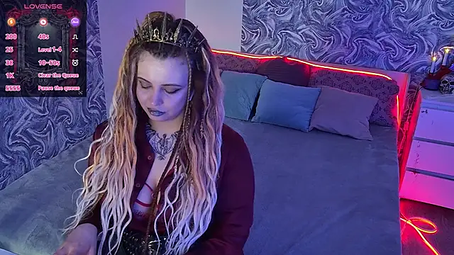 Miss_Maya_Mils webcam