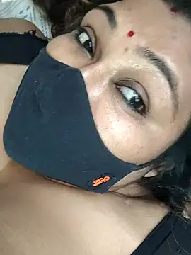 hotbhabhi011 webcam