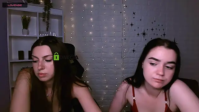 monica_xcx webcam