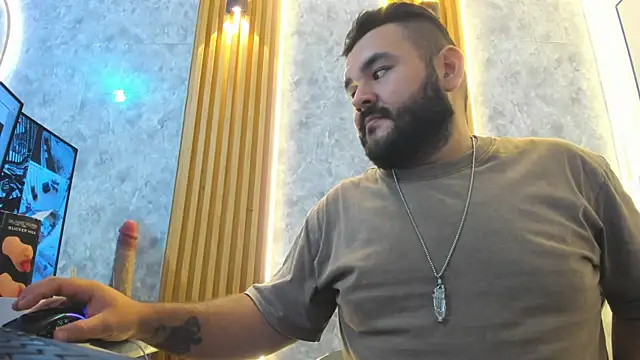 max_river_ webcam