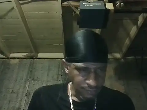 Leo99842 webcam