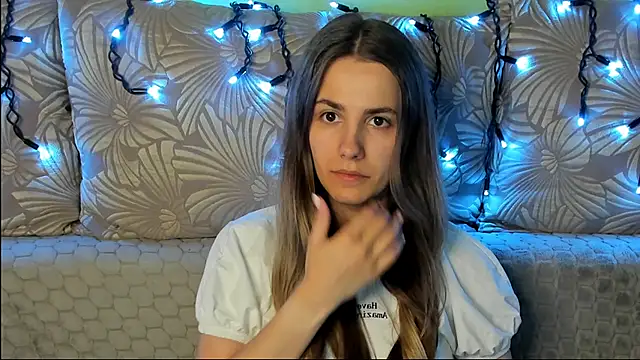 MaggieCake webcam