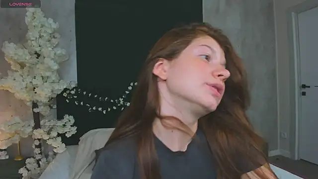 Nika_Jonson webcam